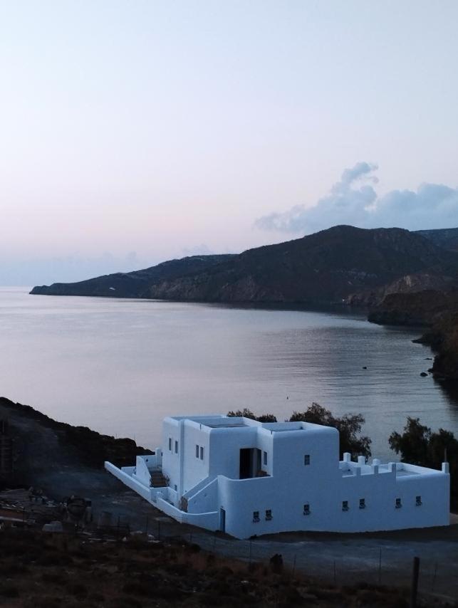 Το Κυμα . Apartment Livadi  ภายนอก รูปภาพ